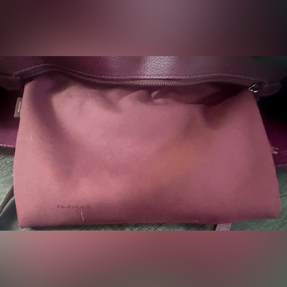 Coach Market Tote in Dark Berry w/ Party Mouse Print Interior - BAFO - Picture 8 of 15